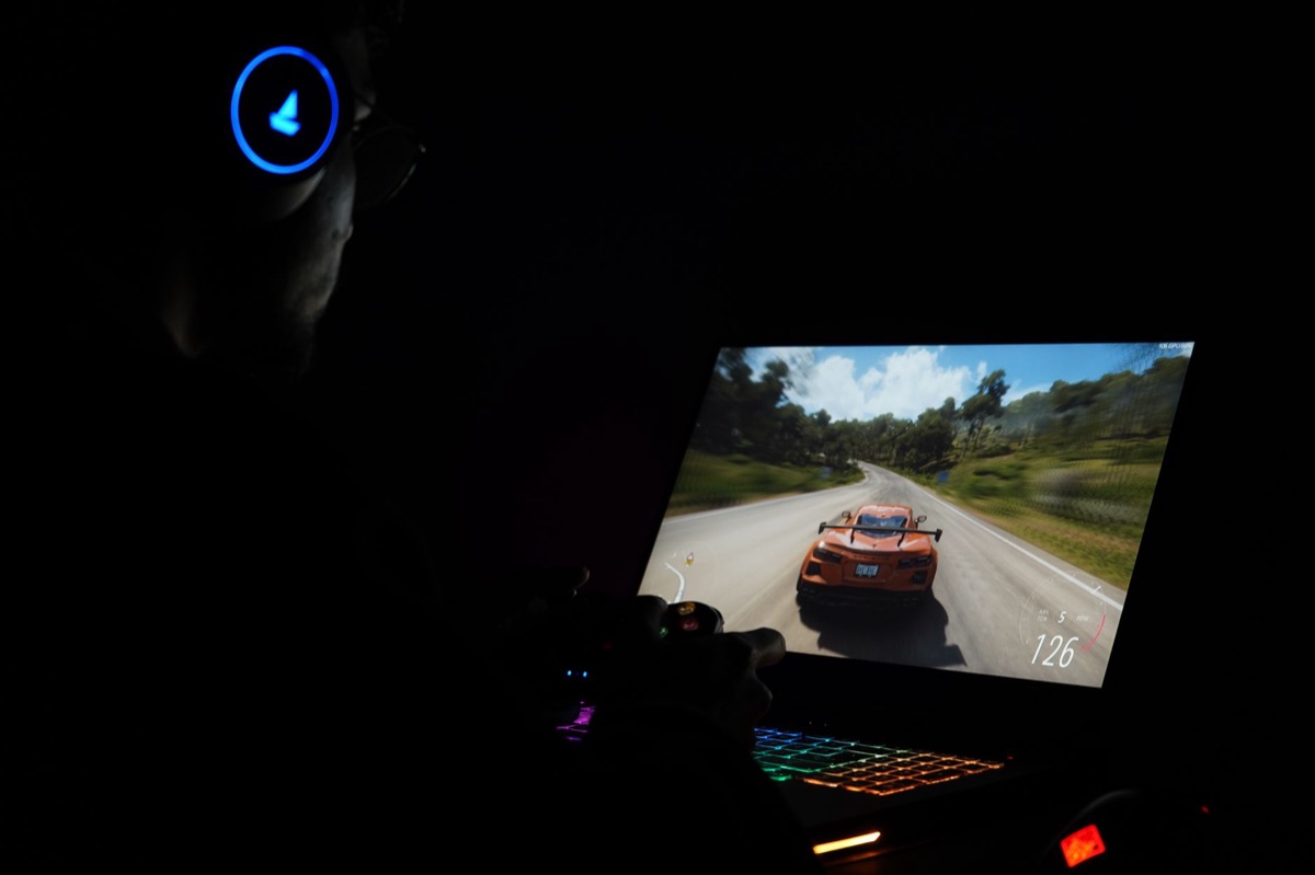 Indonesian gaming laptop and smartphone
