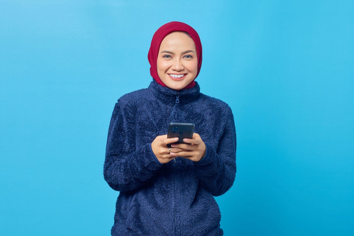 influencer with phone