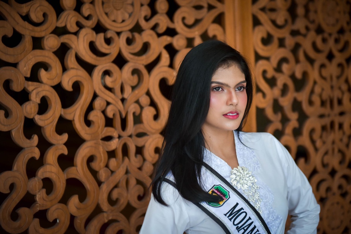 Indonesian audition program contestant in studio
