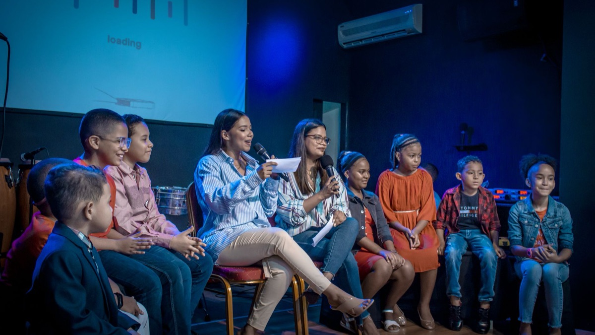participants in indonesian audition program